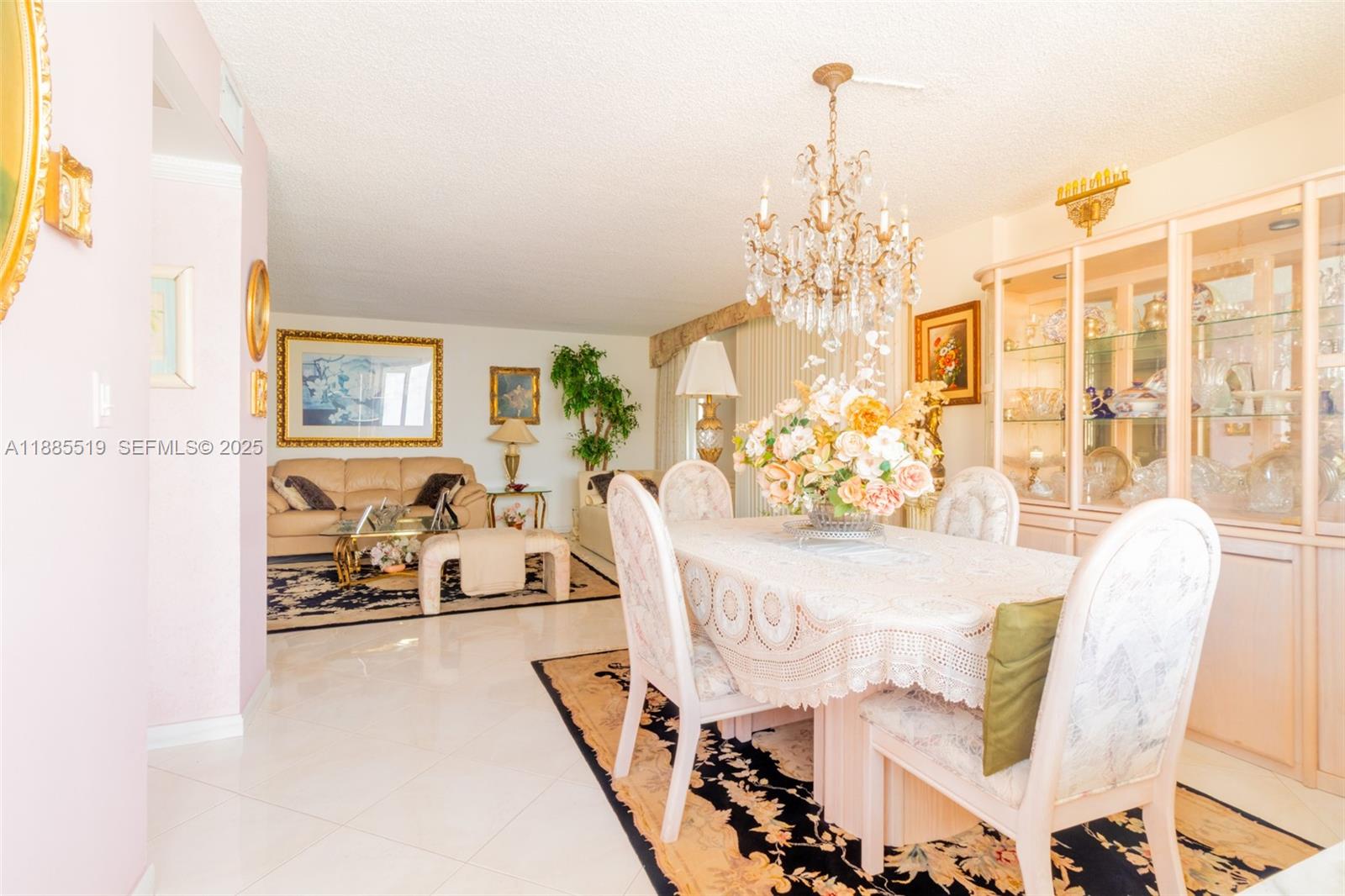 WINSTON TOWERS 100 CONDO - Residential