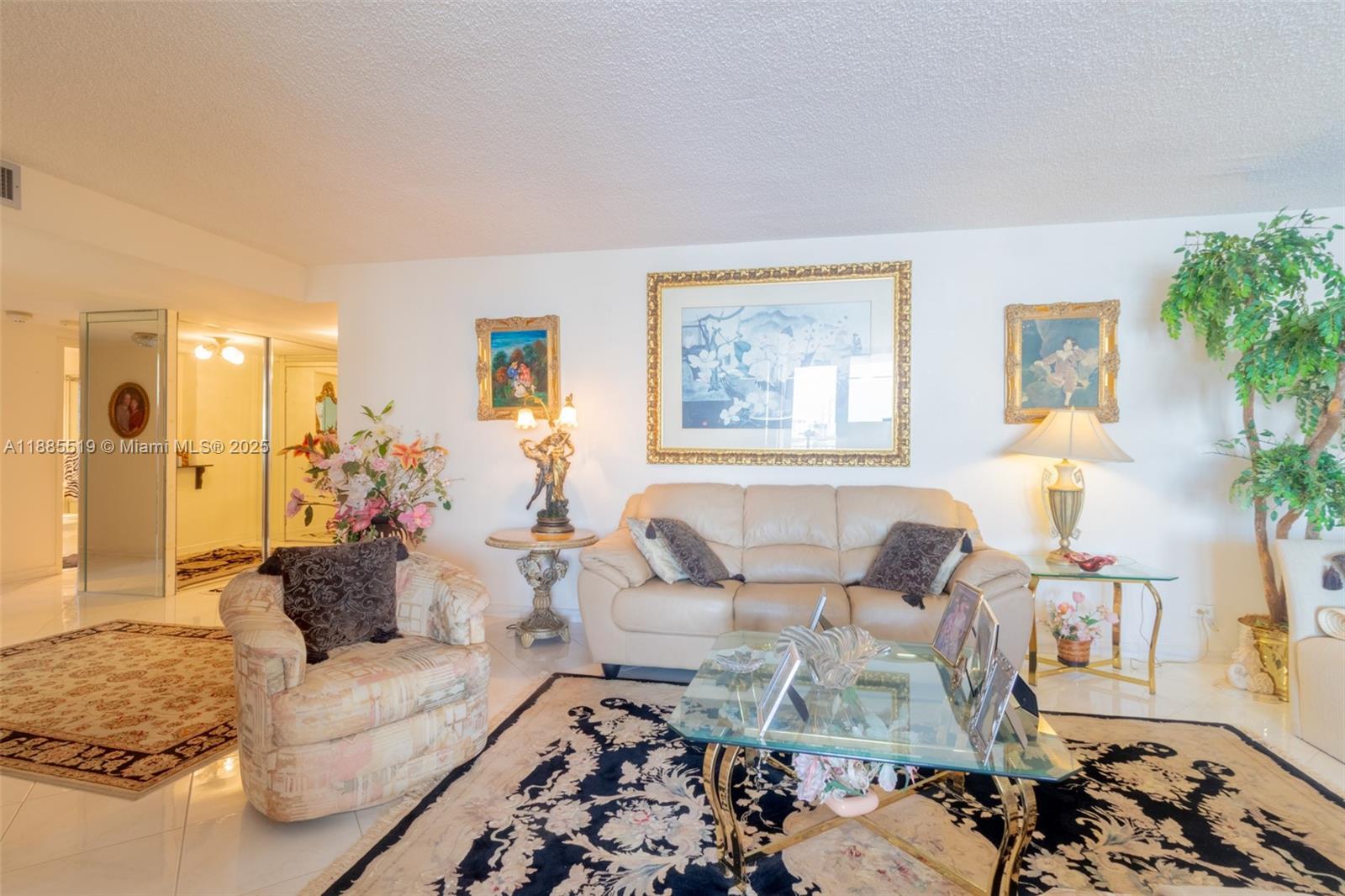 WINSTON TOWERS 100 CONDO - Residential