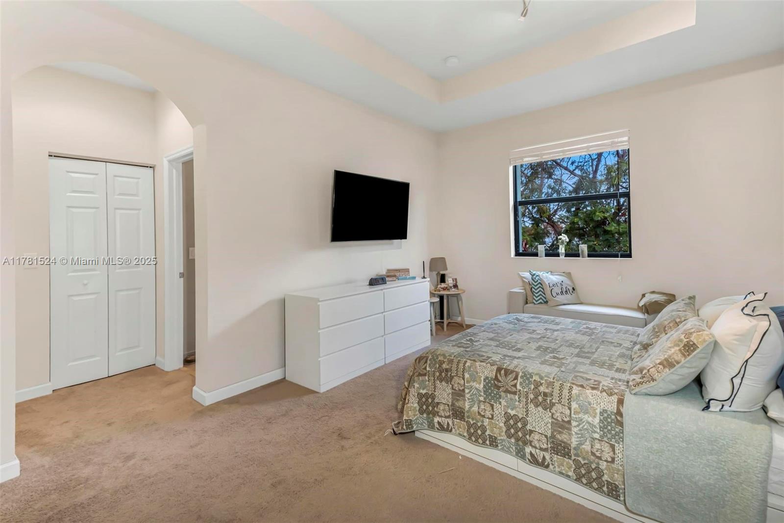 VILLA BELLO - Residential