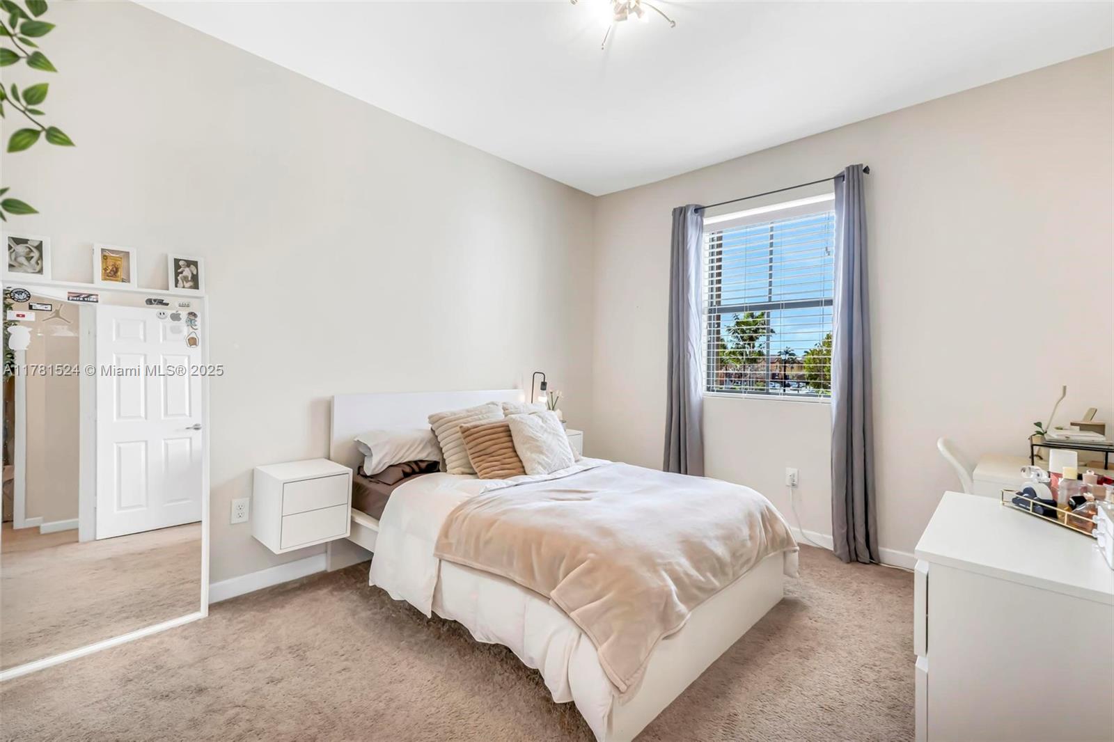 VILLA BELLO - Residential