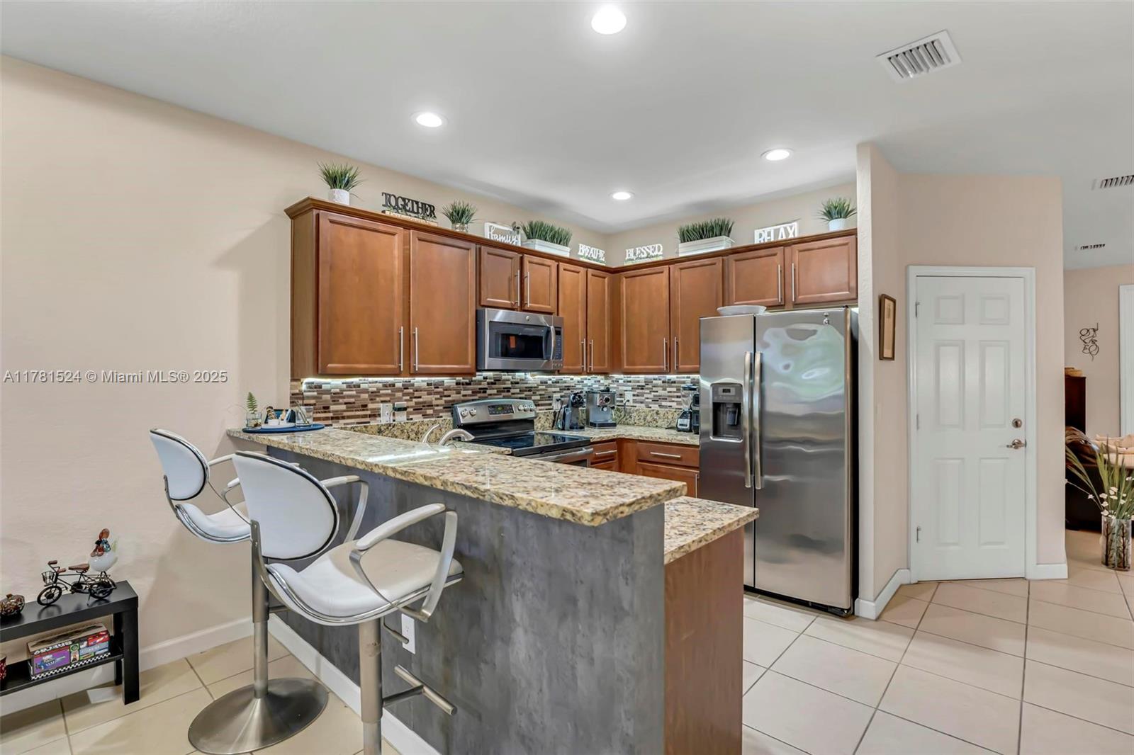 VILLA BELLO - Residential