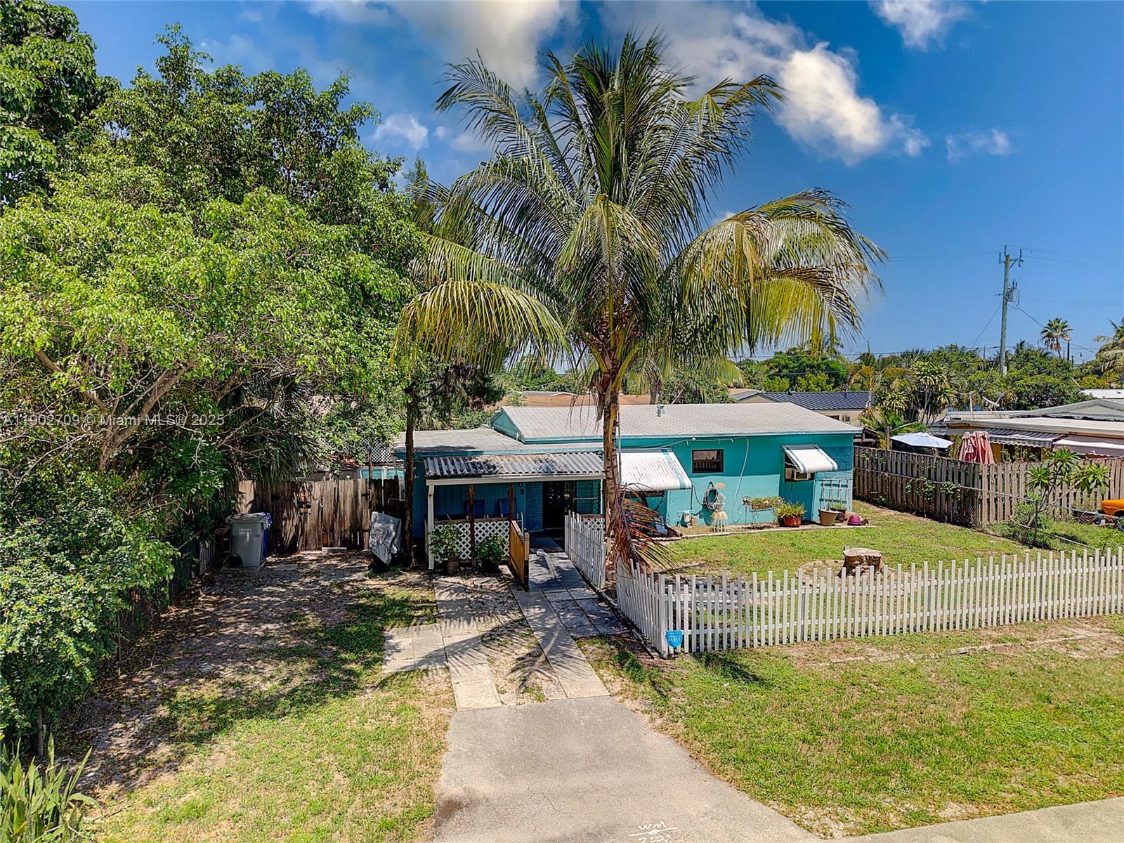 View photos, virtual tours, details... 3120 NE 13th Ave