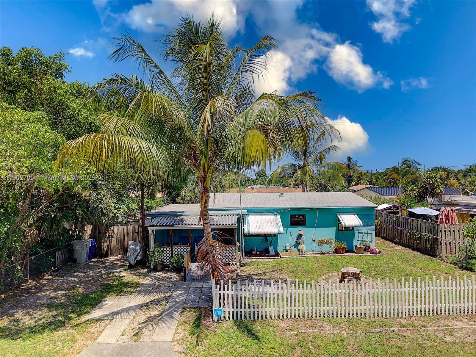 View photos, virtual tours, details... 3120 NE 13th Ave