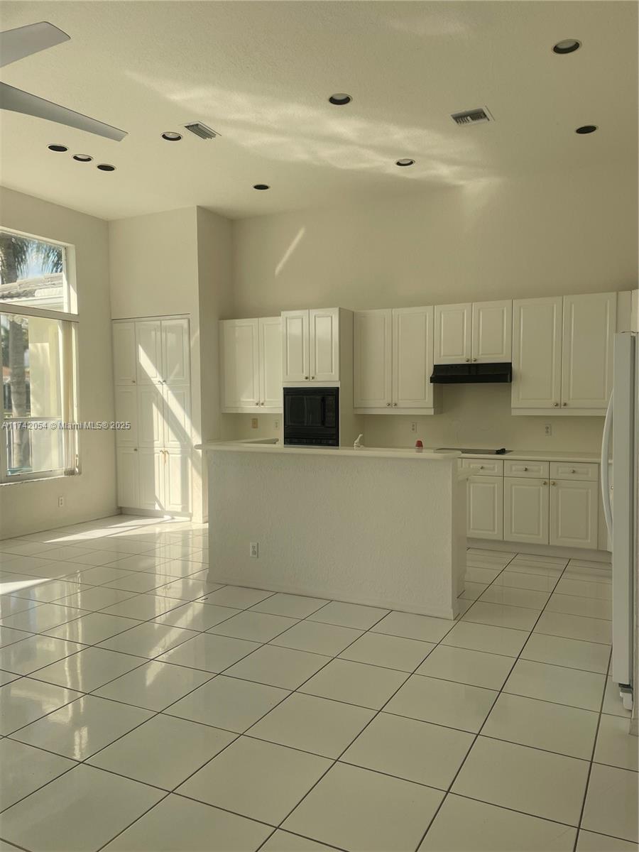 SHORES AT BOCA RATON PH 3 - Residential Lease