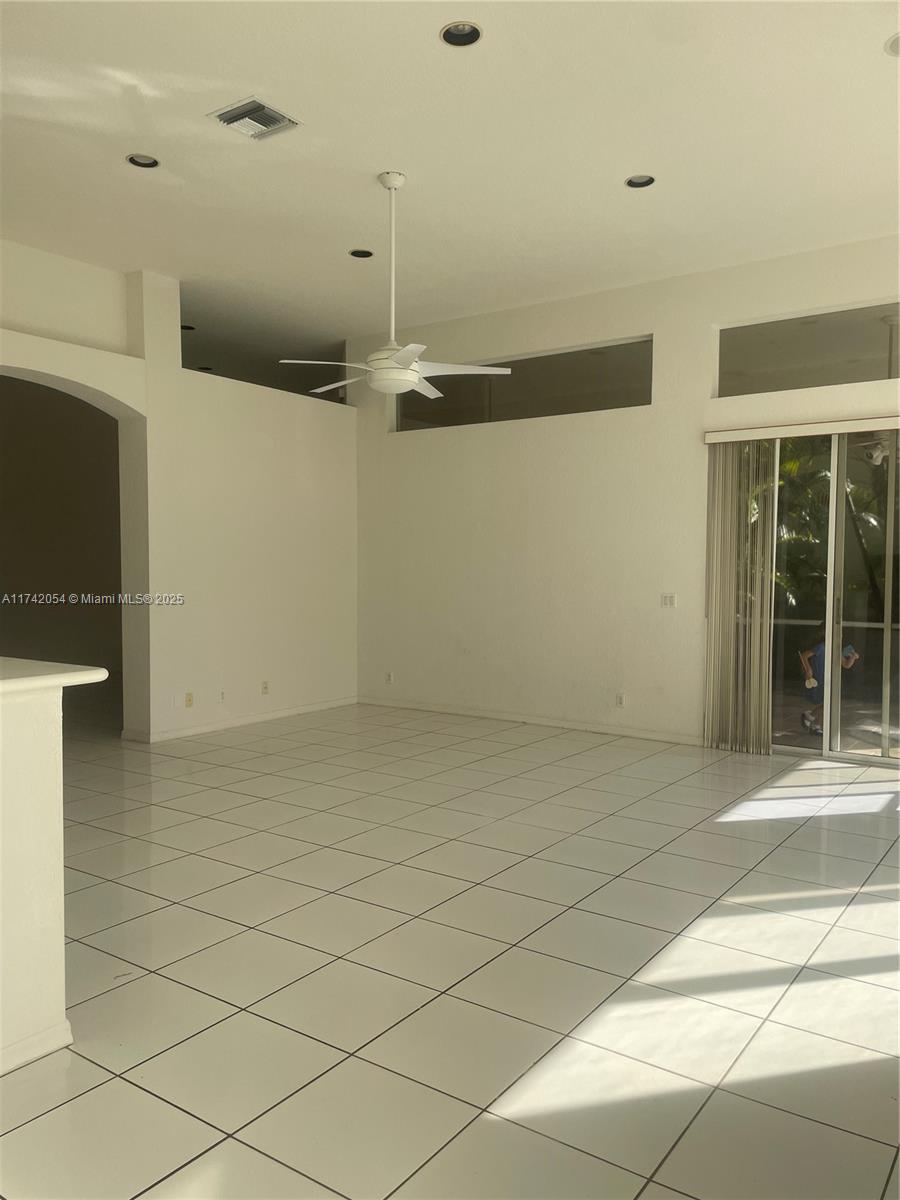 SHORES AT BOCA RATON PH 3 - Residential Lease