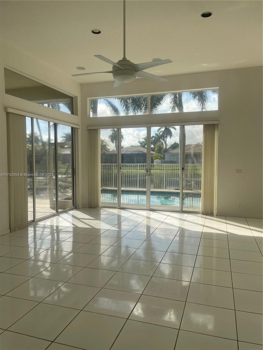 SHORES AT BOCA RATON PH 3 - Residential Lease