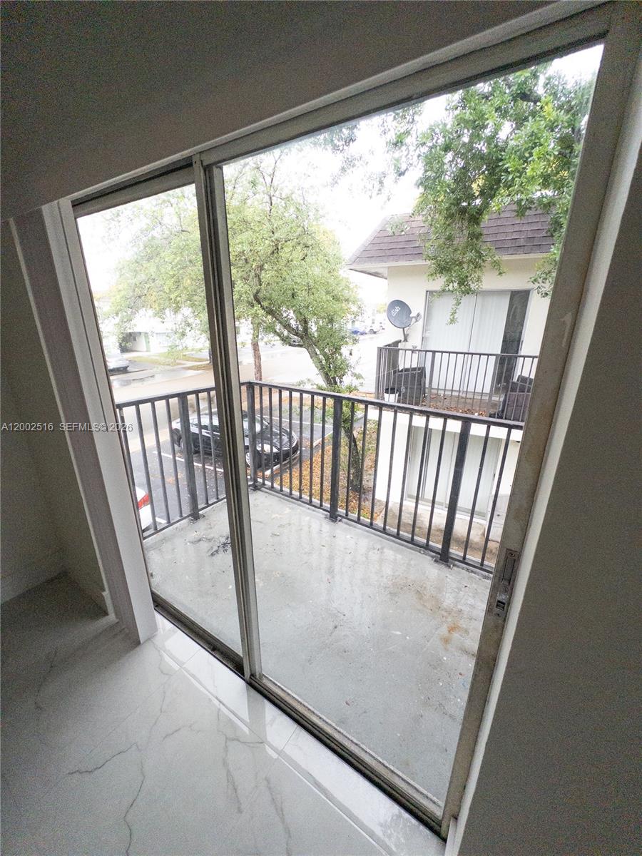 WINDERMERE CONDO NUMBER F - Residential Lease