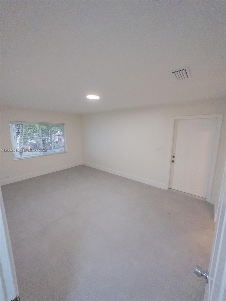 WINDERMERE CONDO NUMBER F - Residential Lease