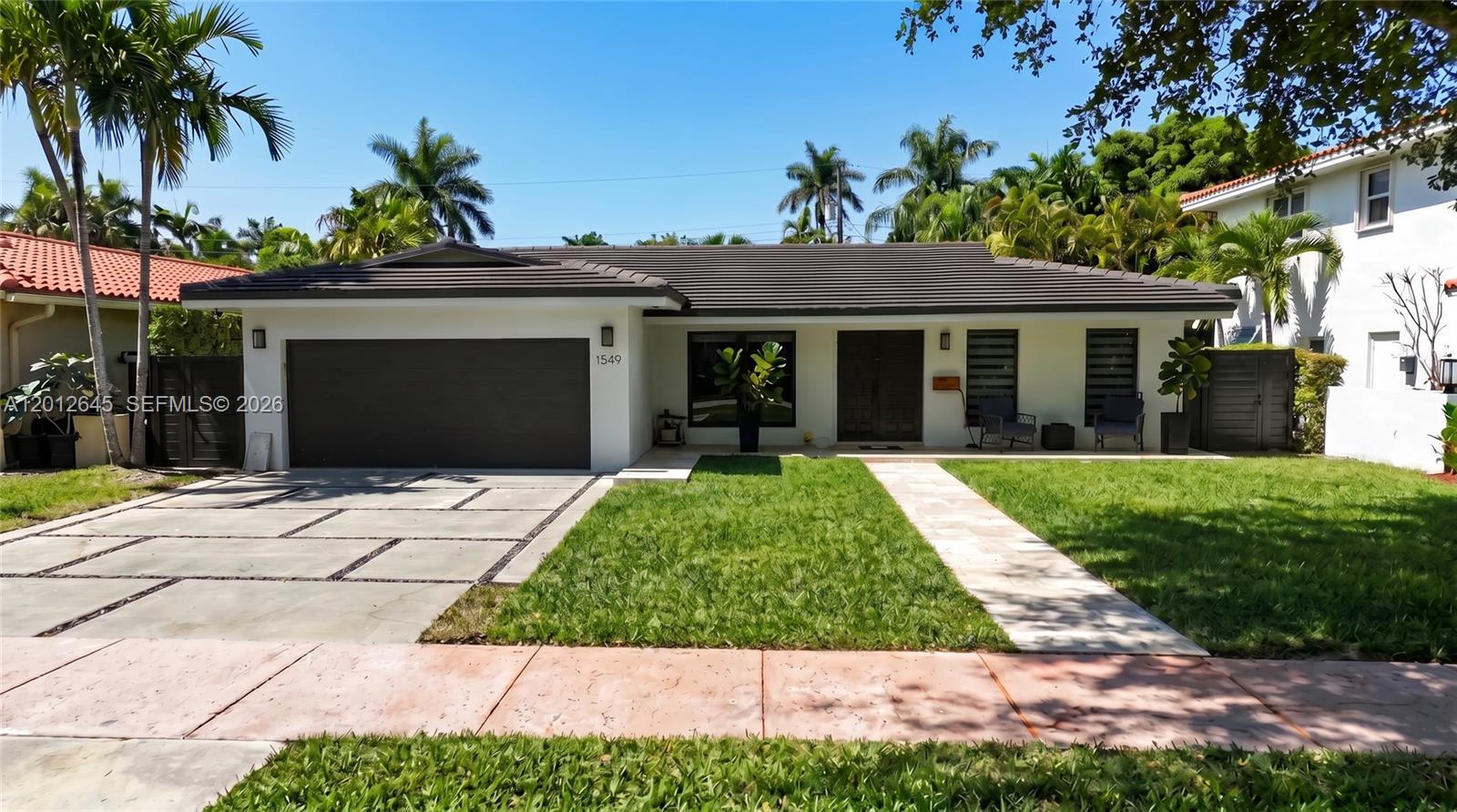 CORAL GABLES RIV SEC 6 - Residential