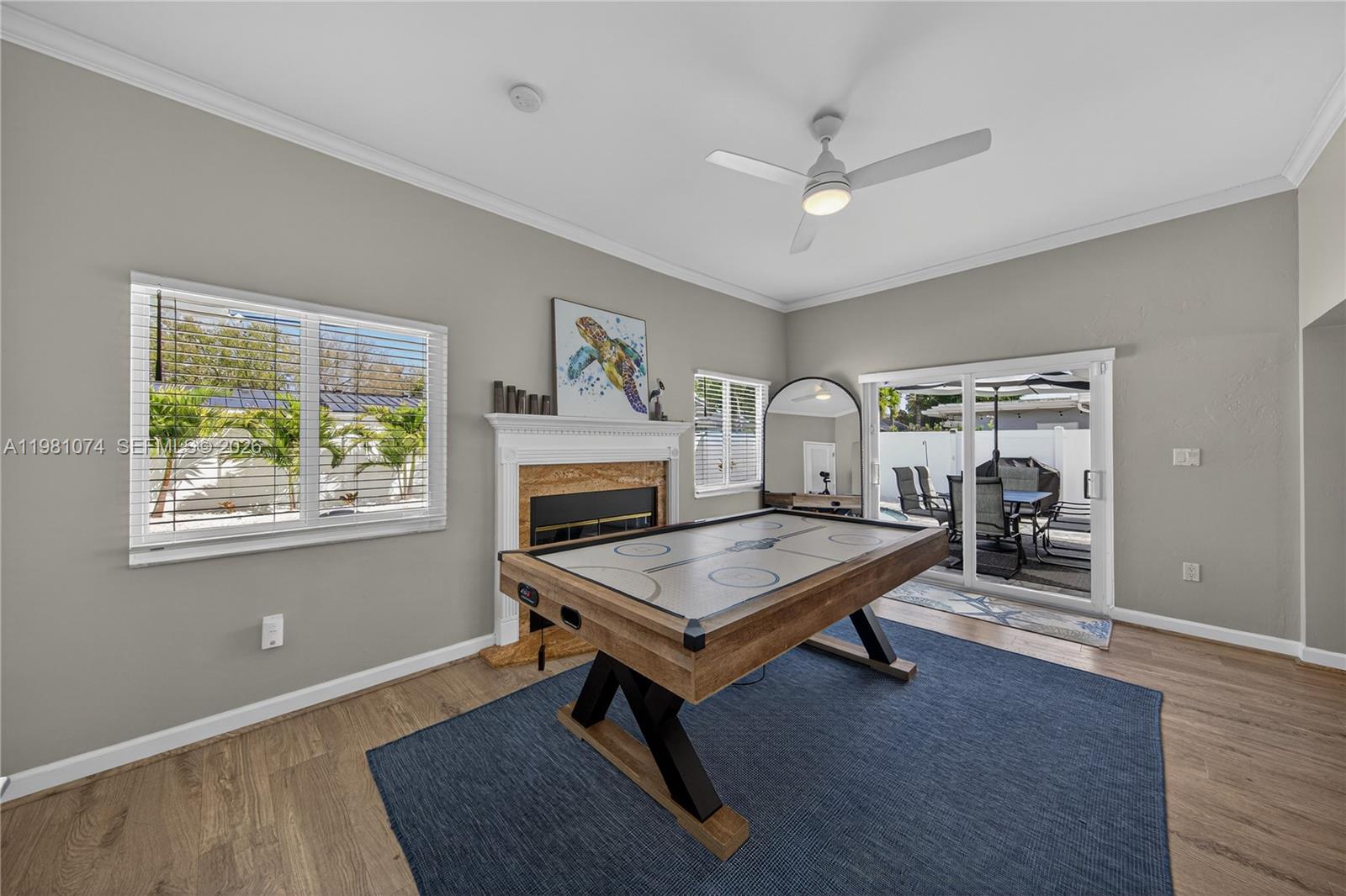 IMPERIAL POINT 1 SEC - Residential Lease