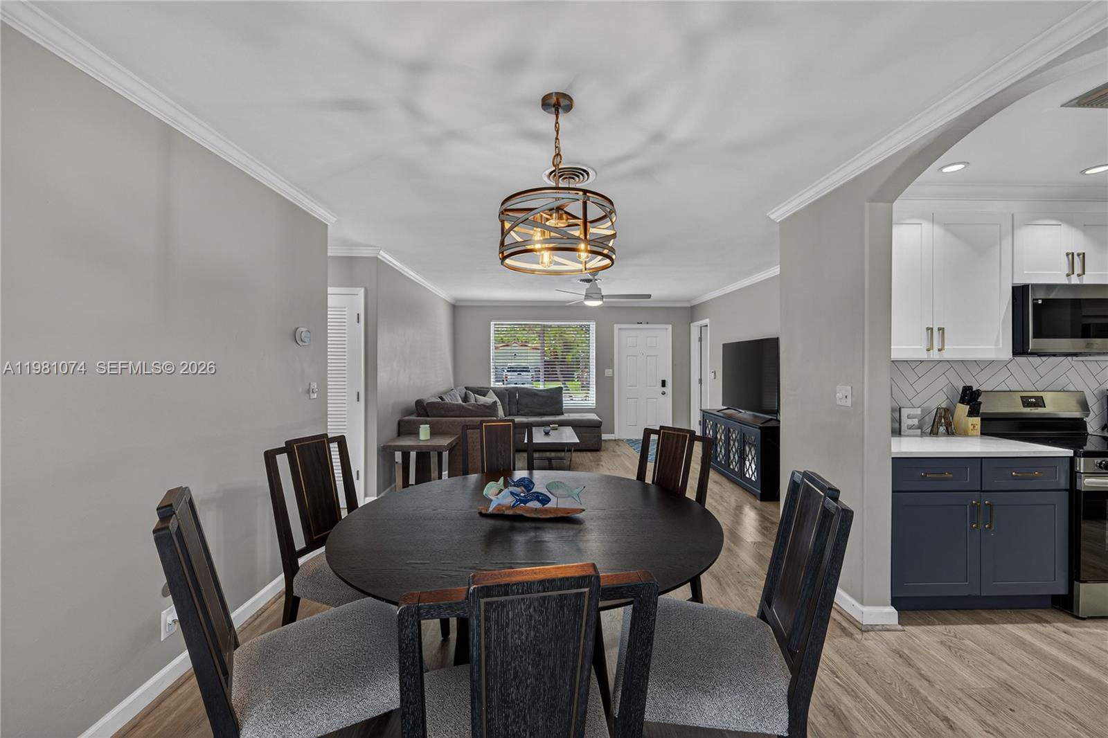 IMPERIAL POINT 1 SEC - Residential Lease