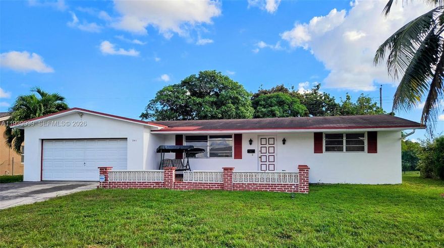 Welcome to this spacious 3-bedroom, 2-bathroom single-family home, offering 2,272 SF
with no HOA restrictions. Enjoy year-round comfort with a brand-new AC installed in April 2025 and a 2-year-old water heater, plus the convenience of an included washer and dryer. While the home could benefit from some updating, it boasts fantastic potential. Featuring a large enclosed Florida room and a spacious front porch, this property also offers ample space to park a boat. The city plans to enhance privacy with a new wall by year's end, and electrical lines will be buried underground, adding further value and appeal. Don’t miss this opportunity to invest in a promising property!