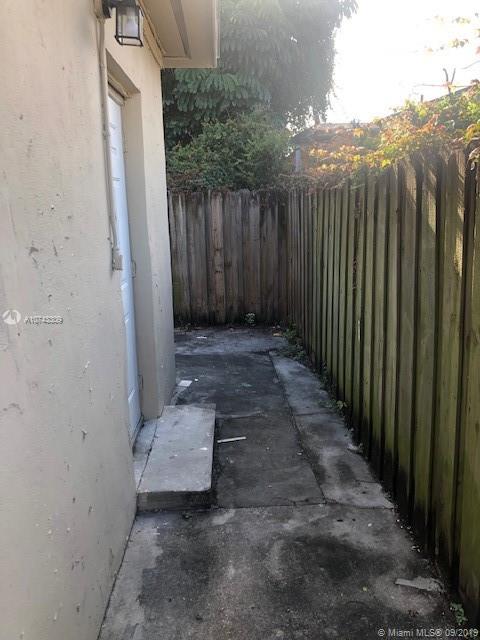 martigil condo - Residential Lease