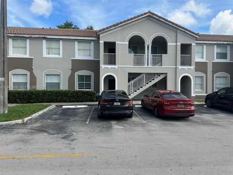 Photo of 1663 SE 27th Dr #102, Homestead, FL 33035 (MLS # A11941326)