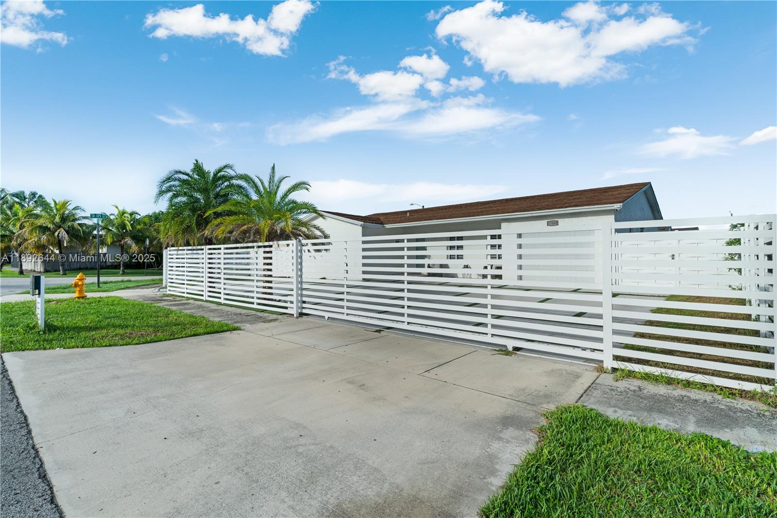 SOUTHLAND PINES - Residential