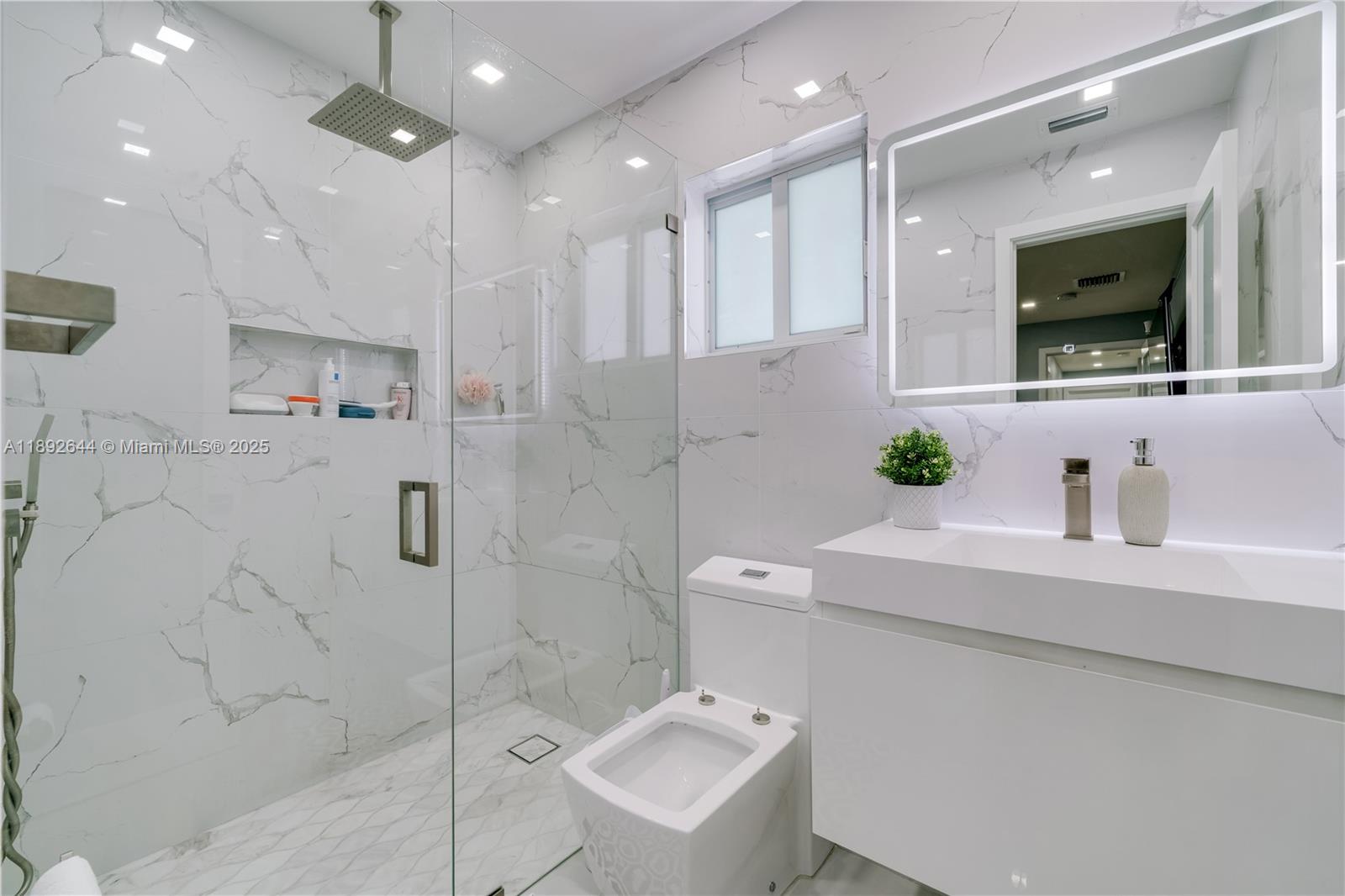SOUTHLAND PINES - Residential