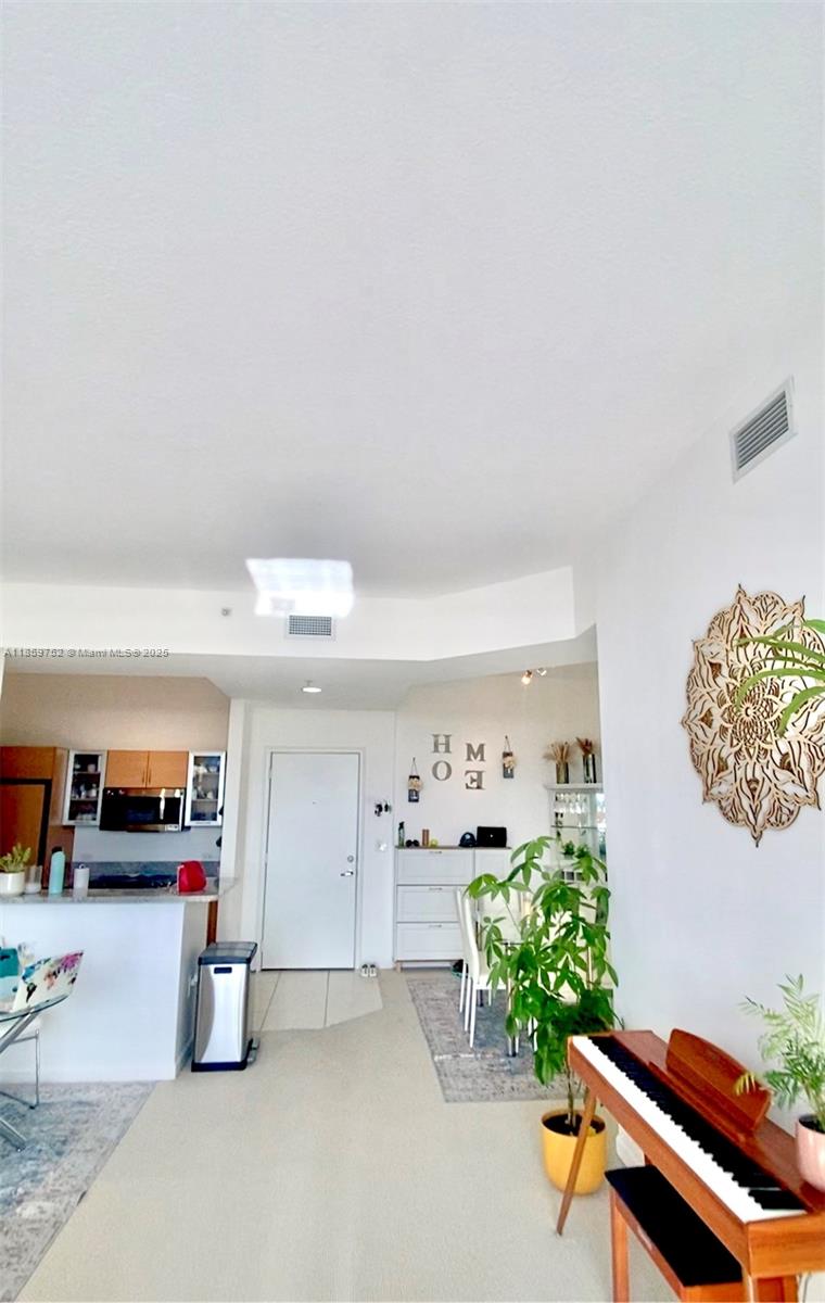 2775 NE 187th St PH13