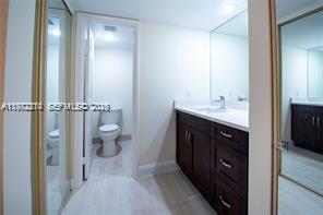 CONDO 22 OF WHITEHALL CON - Residential