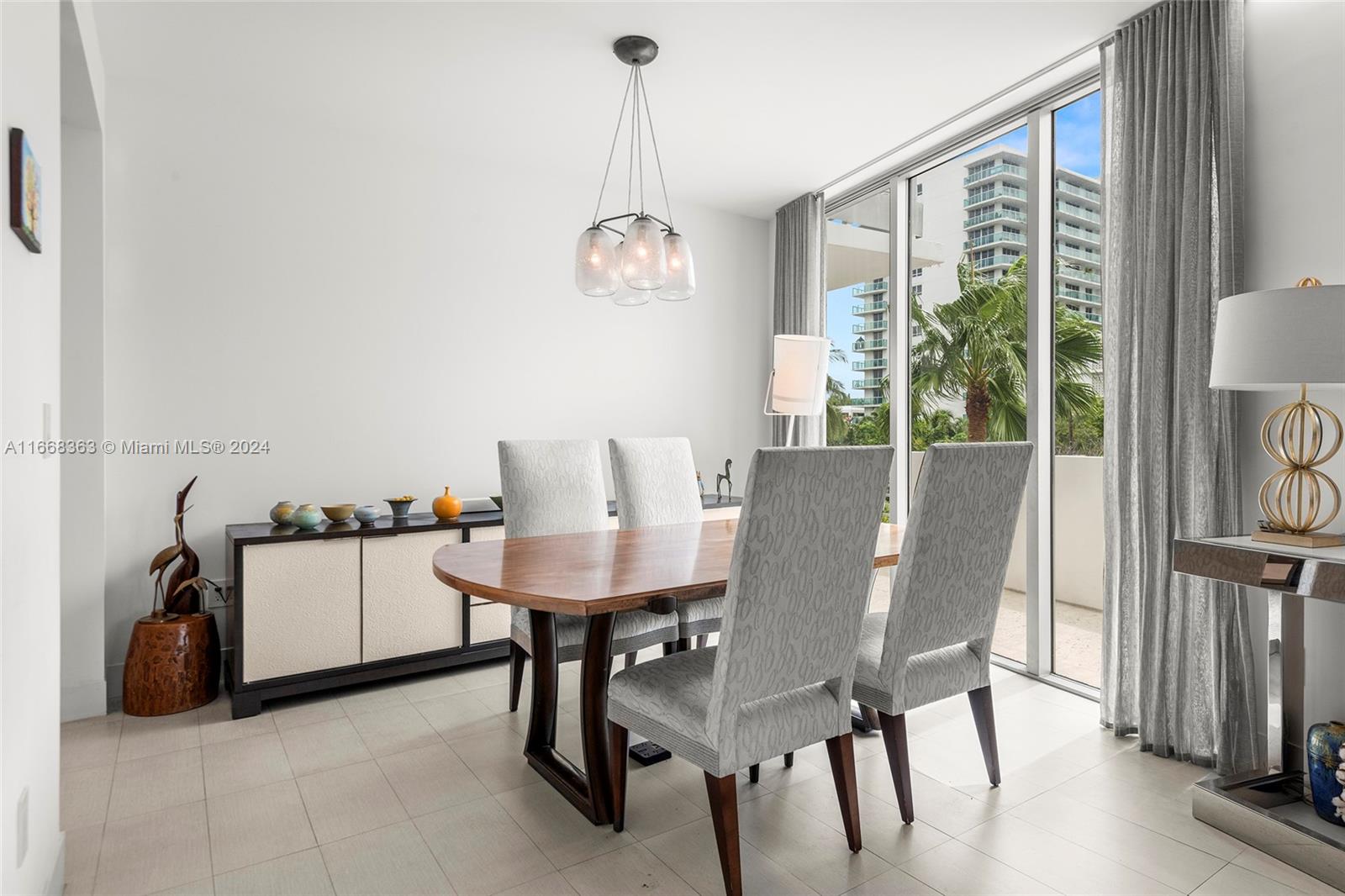 CAPRI SOUTH BEACH CONDO - Residential