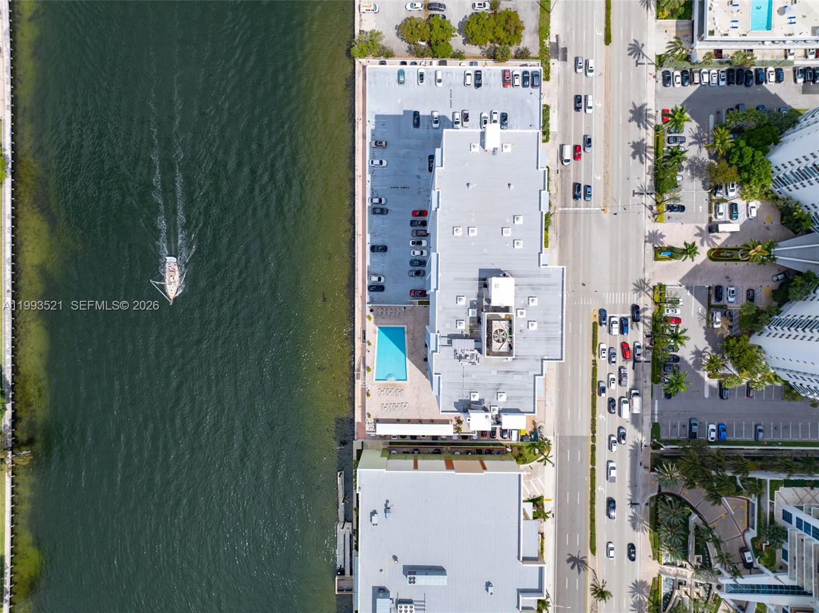 RESIDENCES ON HOLLYWOOD B - Residential