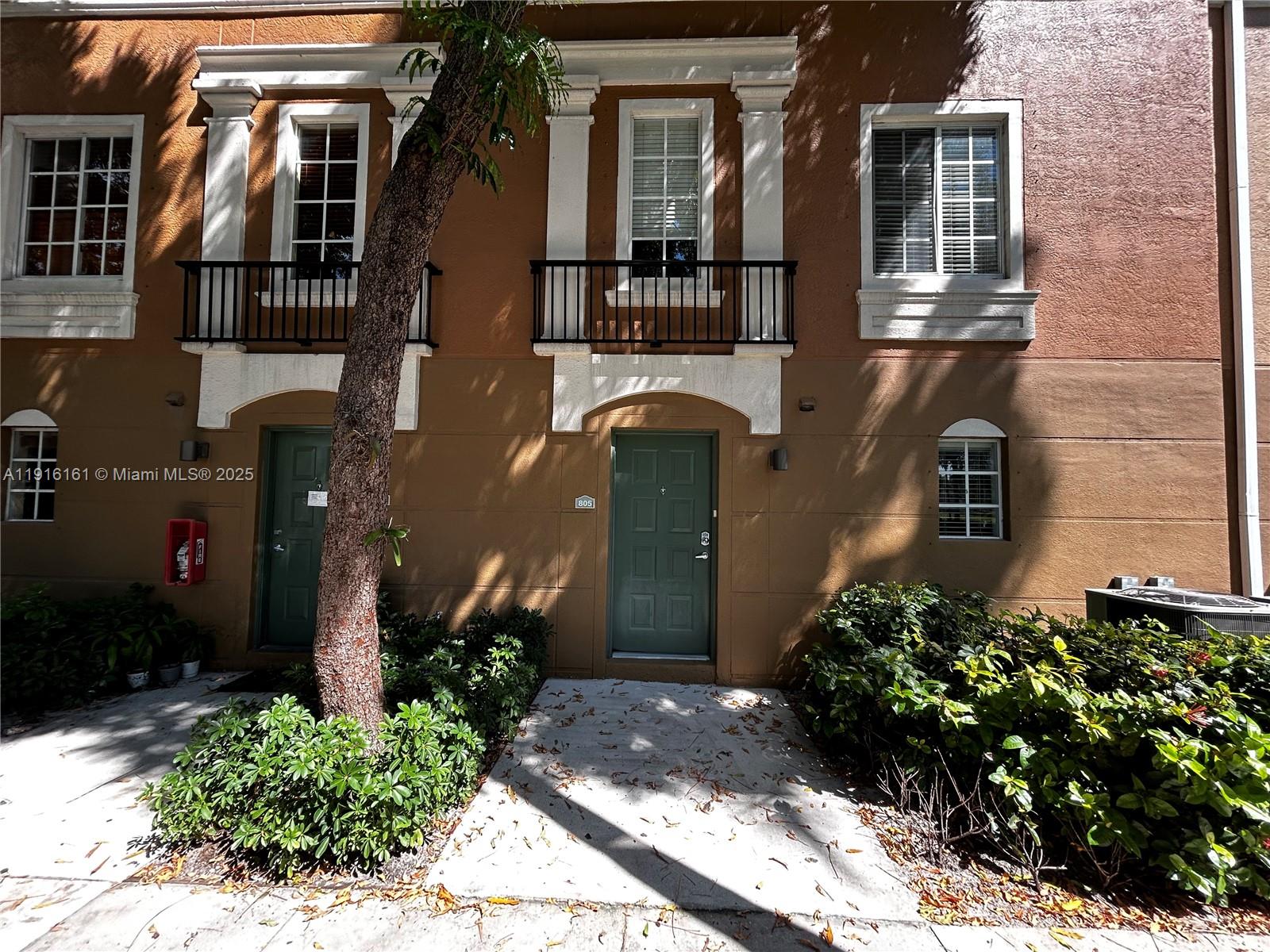 AVENTI AT AVENTURA CONDO - Residential