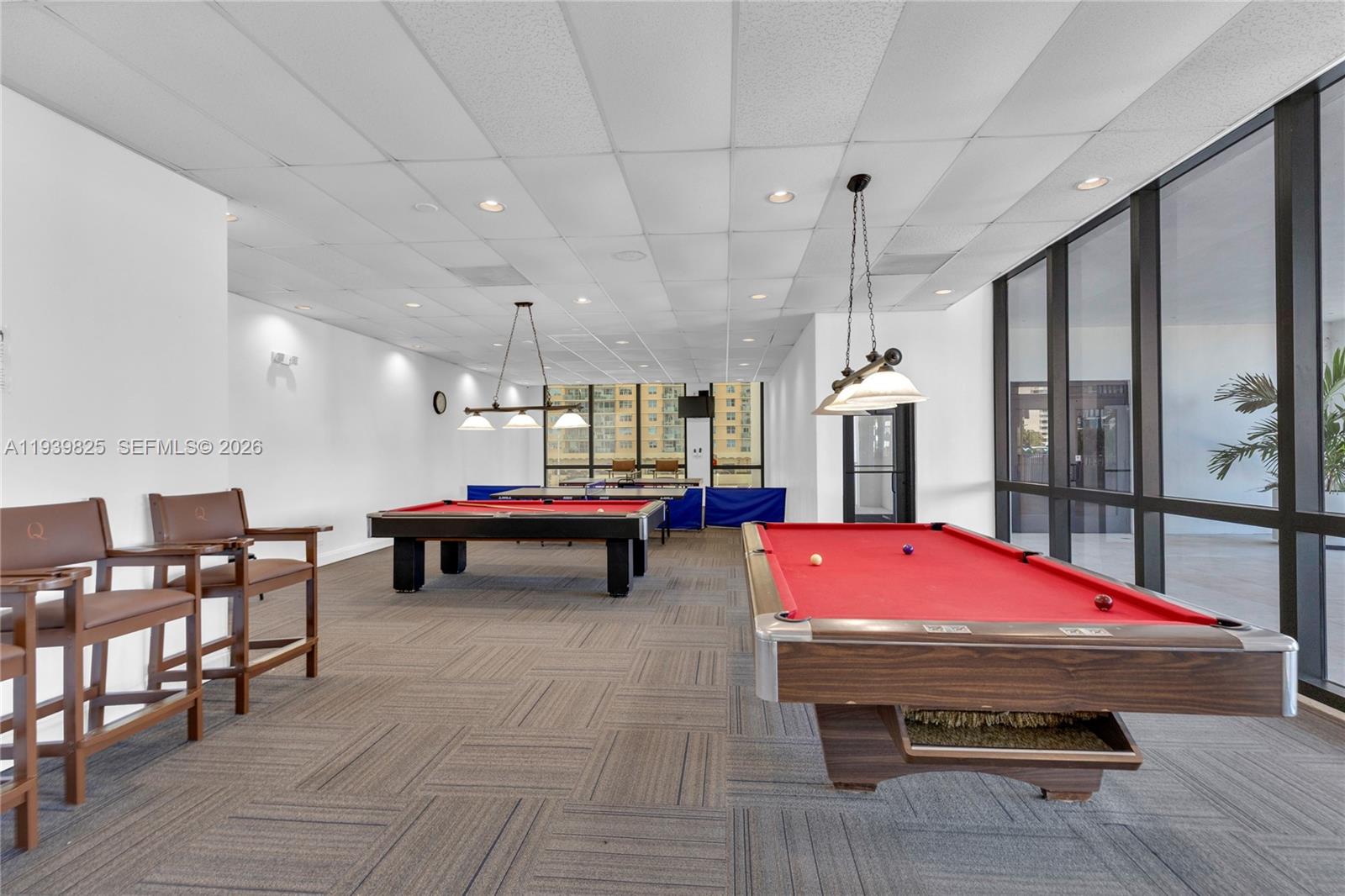 QUADOMAIN TOWER I AND IV - Residential Lease