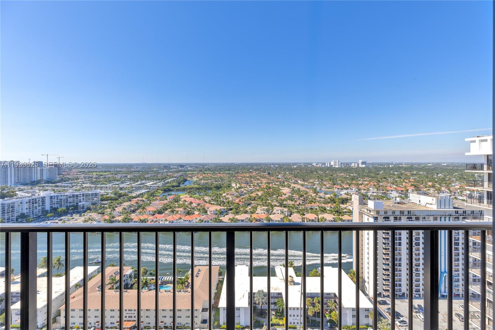 QUADOMAIN TOWER I AND IV - Residential Lease