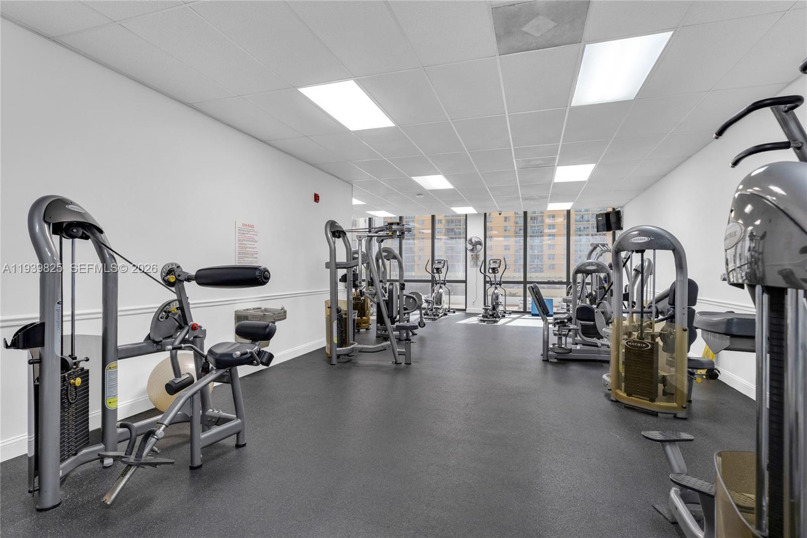 QUADOMAIN TOWER I AND IV - Residential Lease