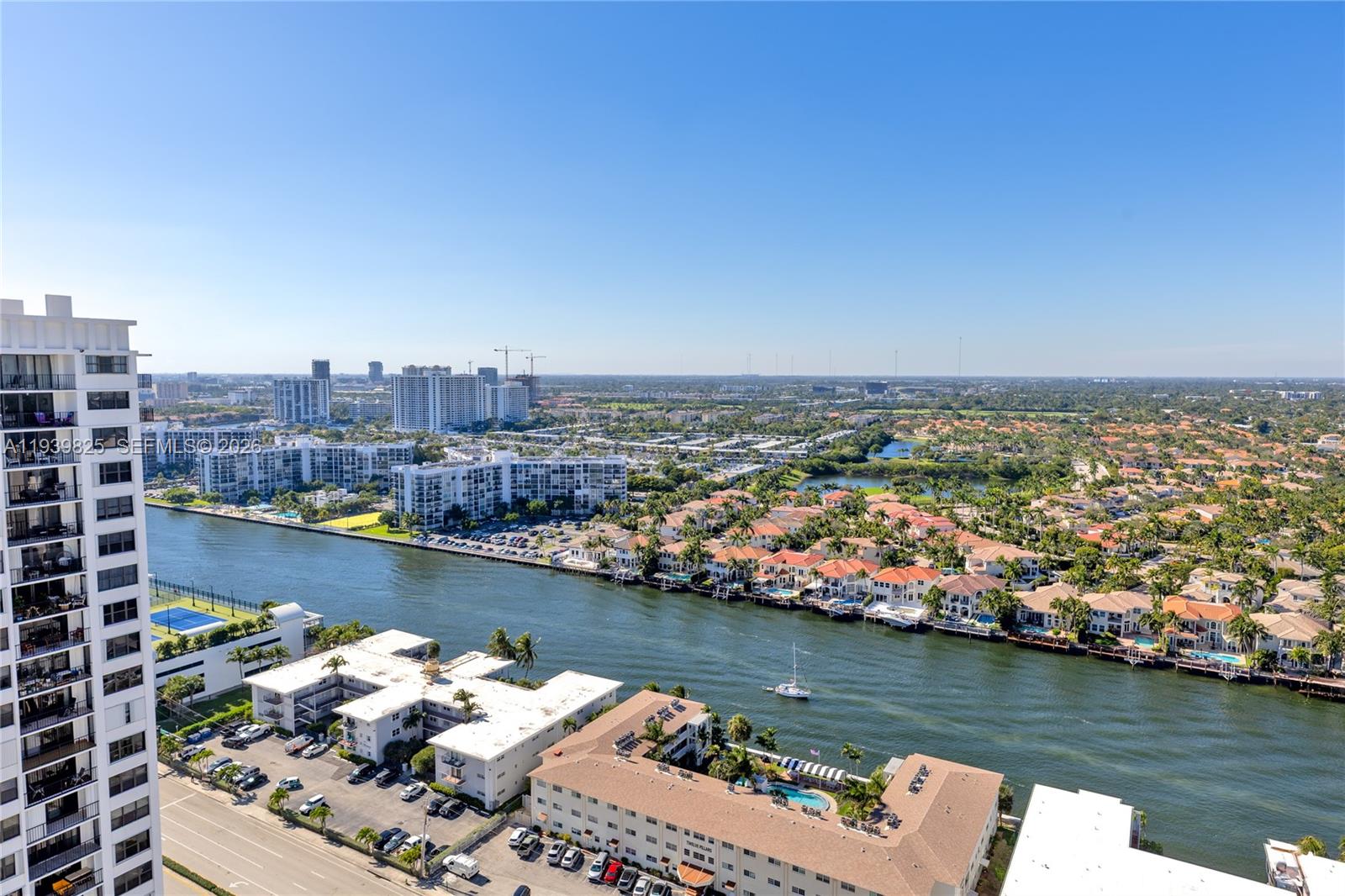 QUADOMAIN TOWER I AND IV - Residential Lease