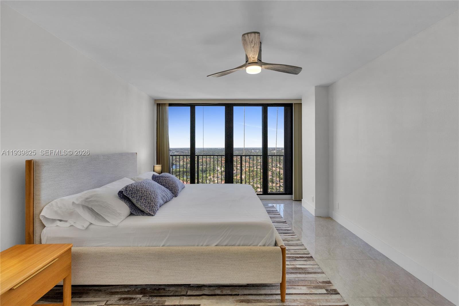 QUADOMAIN TOWER I AND IV - Residential Lease