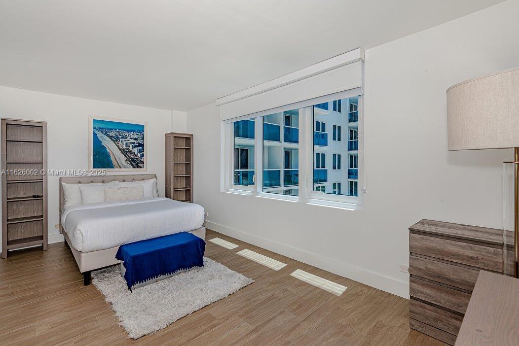 RONEY PALACE CONDO - Residential Lease