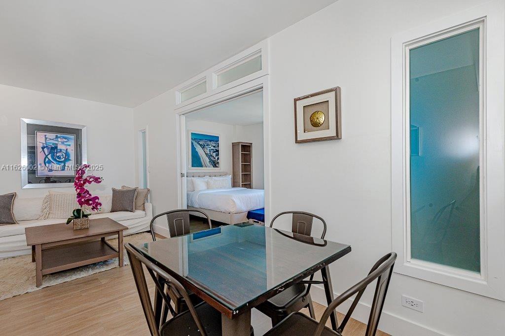 RONEY PALACE CONDO - Residential Lease