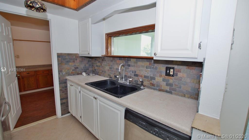 GOLD KEY VILLAS FIRST ADD - Residential Lease