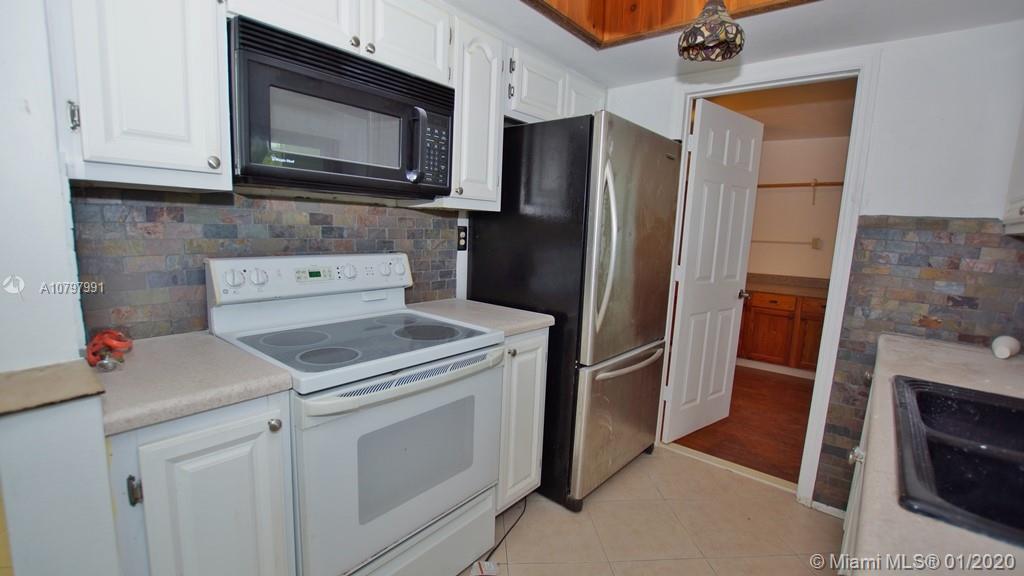 GOLD KEY VILLAS FIRST ADD - Residential Lease