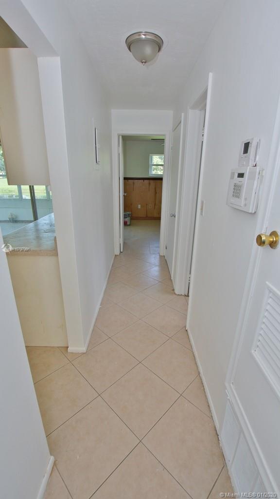 GOLD KEY VILLAS FIRST ADD - Residential Lease