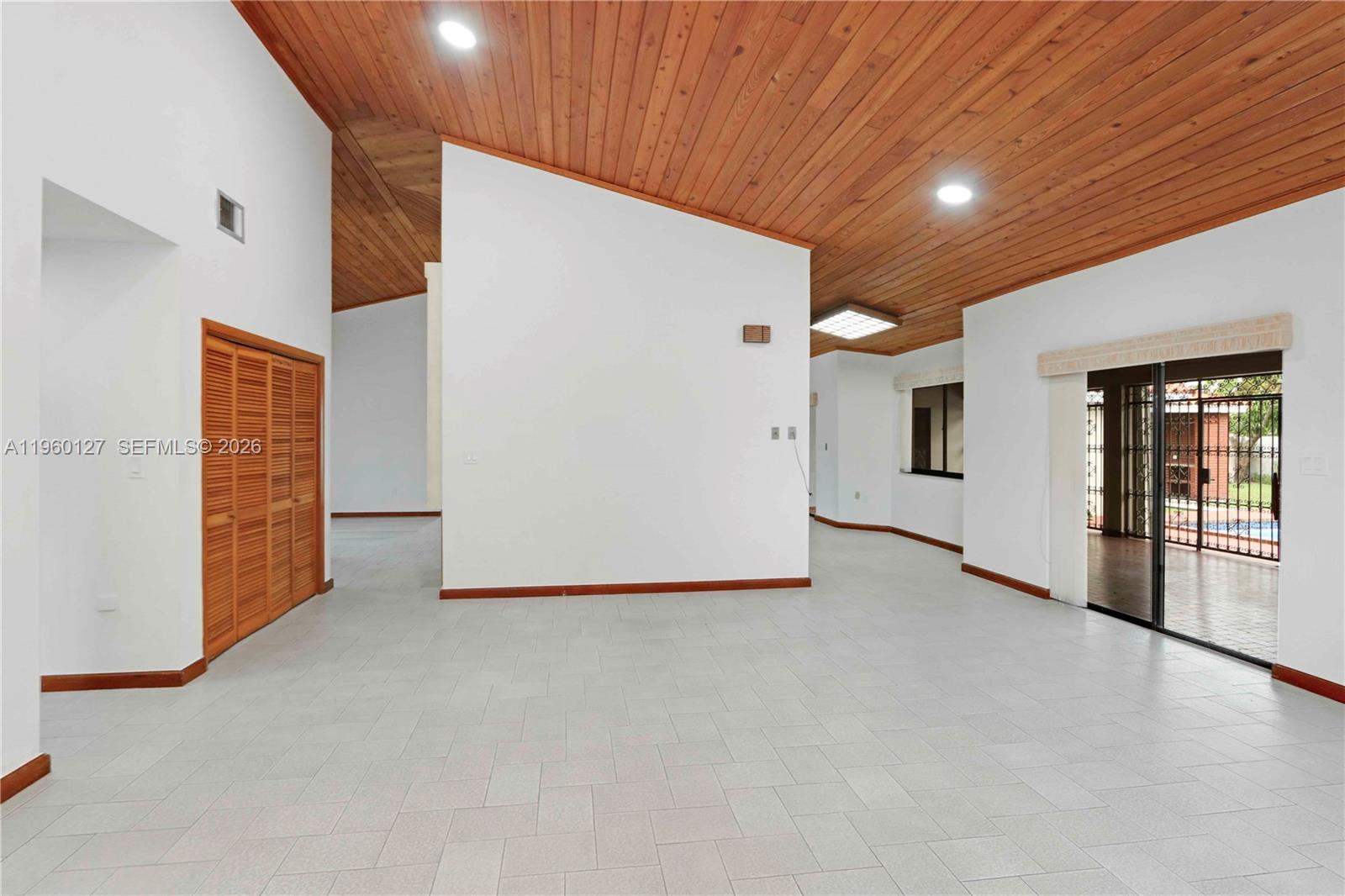 NE-RO SUB - Residential Lease