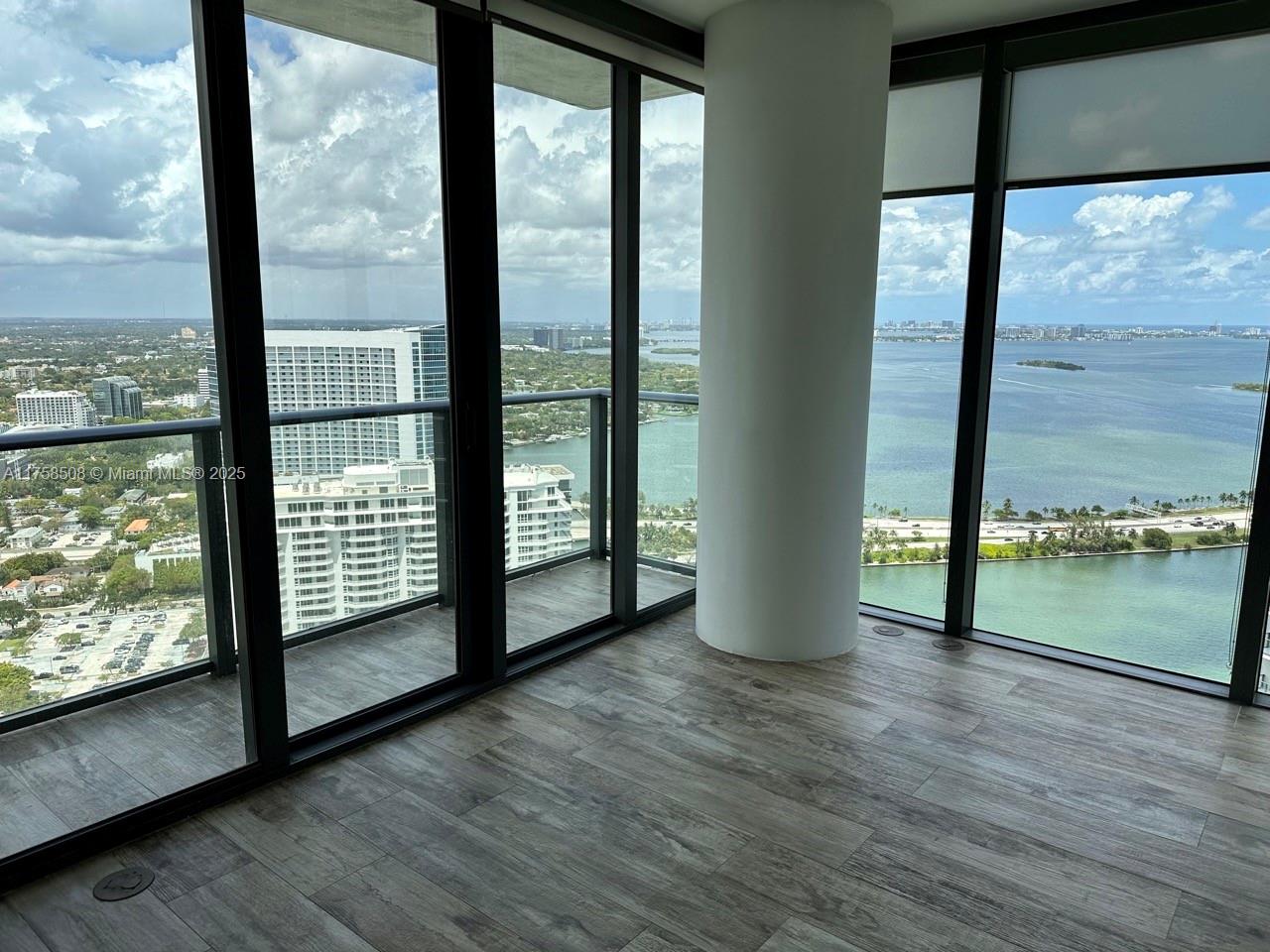 AMAZING CORNER UNIT WITH BEAUTIFUL BISCAYNE BAY VIEWS! LUXURIOUS HIGHRISE! Offering the best Amenities: gym, spa, bowling, wine cellar, cigar lounge, theater room, 2 tennis courts, 100 feet diameter swimming pool, steam sauna, 24-hr concierge valet pedestrian-friendly street, kids game room. Located in the Edgewater neighborhood just a few minutes walking distance from Design District and Wynwood. Private screening room with state of the art audio visual equipment. Outdoor grill, bay front park with marina and water sports, AMARA Restaurant by Beard Award winning Chef Michael Schwartz, Lobby designed by United Partners of London, private elevators and much more. Come and enjoy the beautiful full-filling lifestyle of PARAISOBAY.