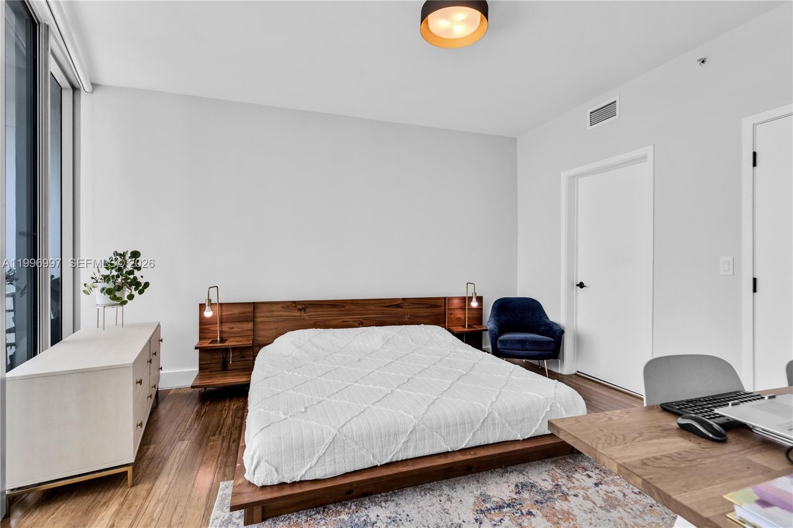 MARINABLUE CONDO - Residential