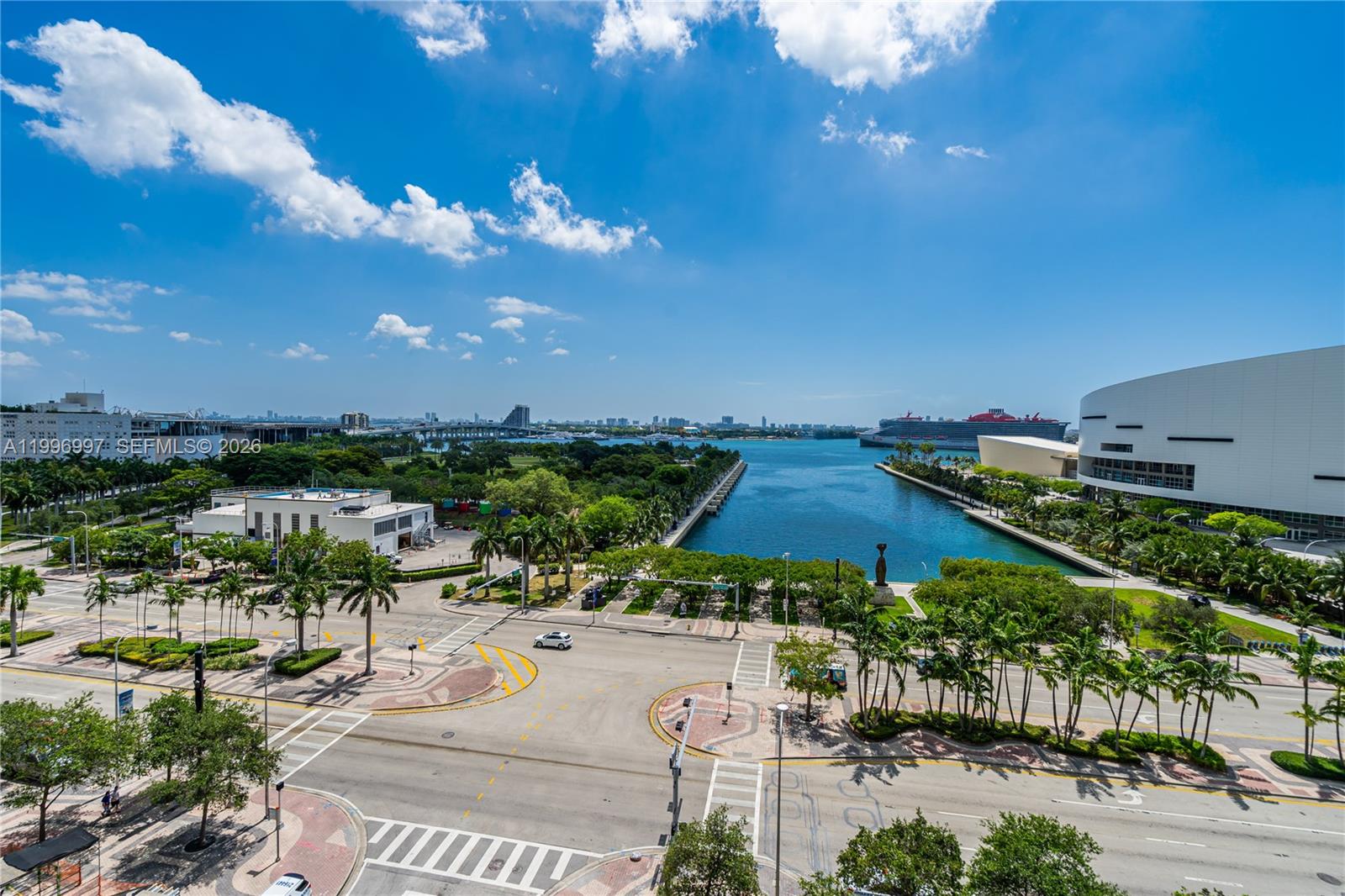 MARINABLUE CONDO - Residential