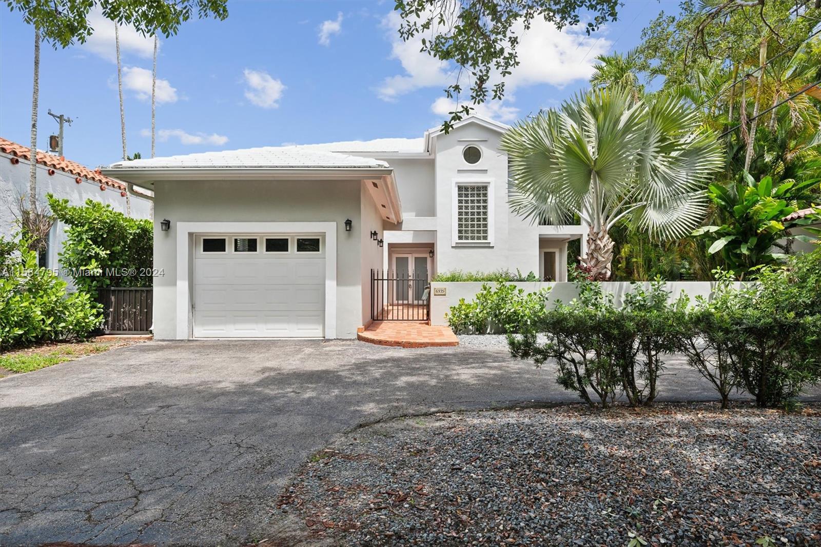 Property for Sale at 6935 Mindello St, Coral Gables, Broward County, Florida - Bedrooms: 3 
Bathrooms: 3  - $1,900,000