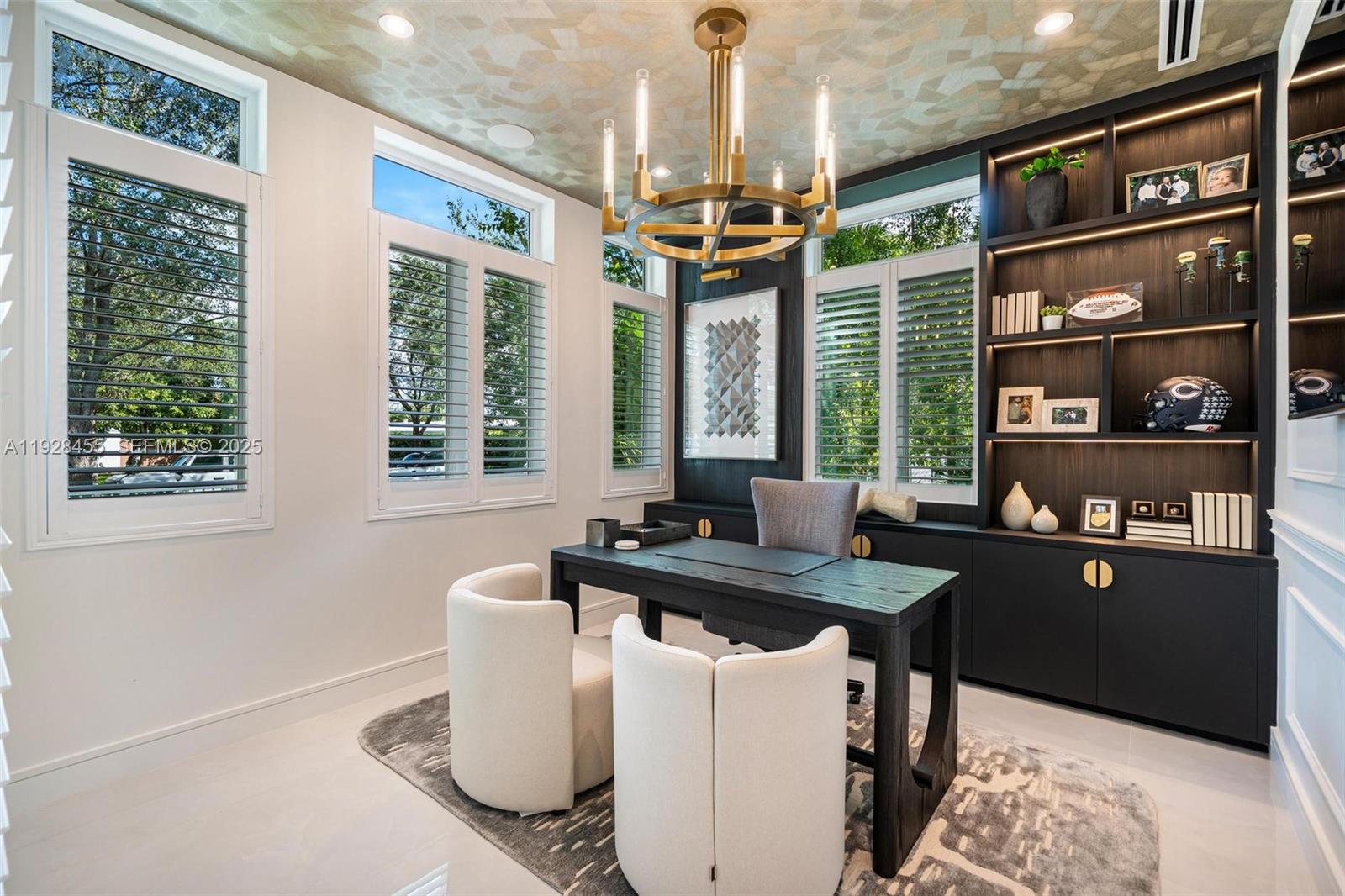 CHAPMAN FIELD HEIGHTS - Residential