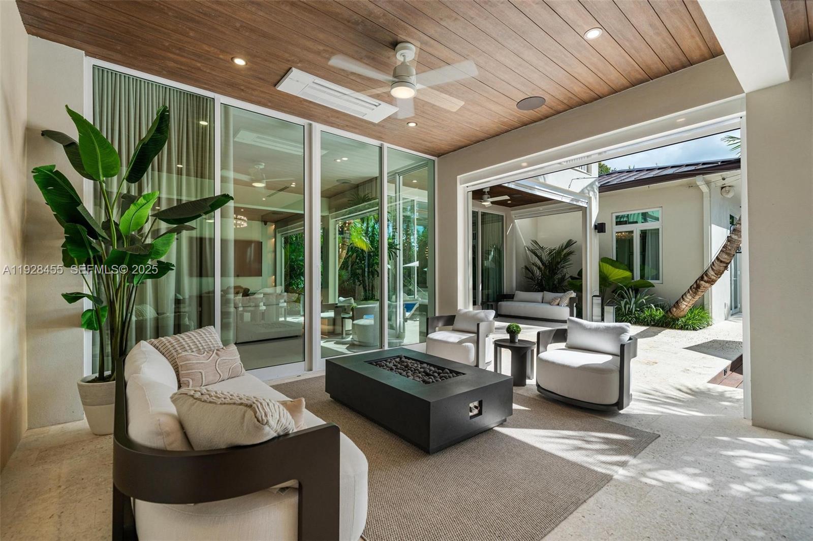 CHAPMAN FIELD HEIGHTS - Residential