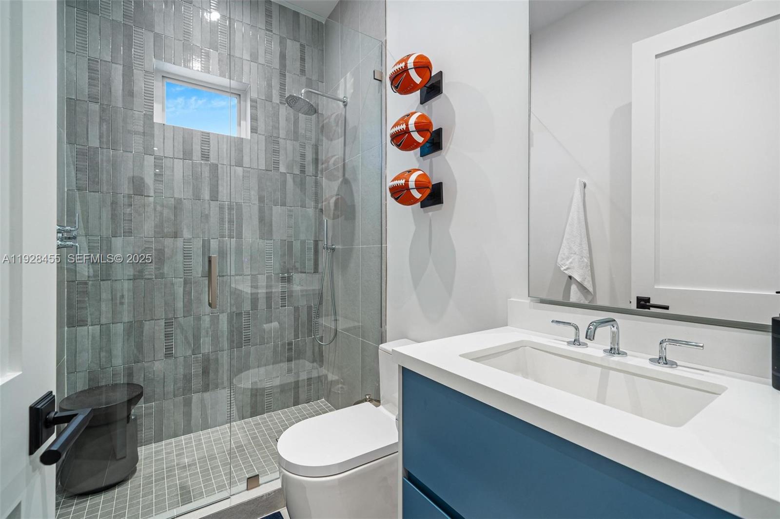 CHAPMAN FIELD HEIGHTS - Residential