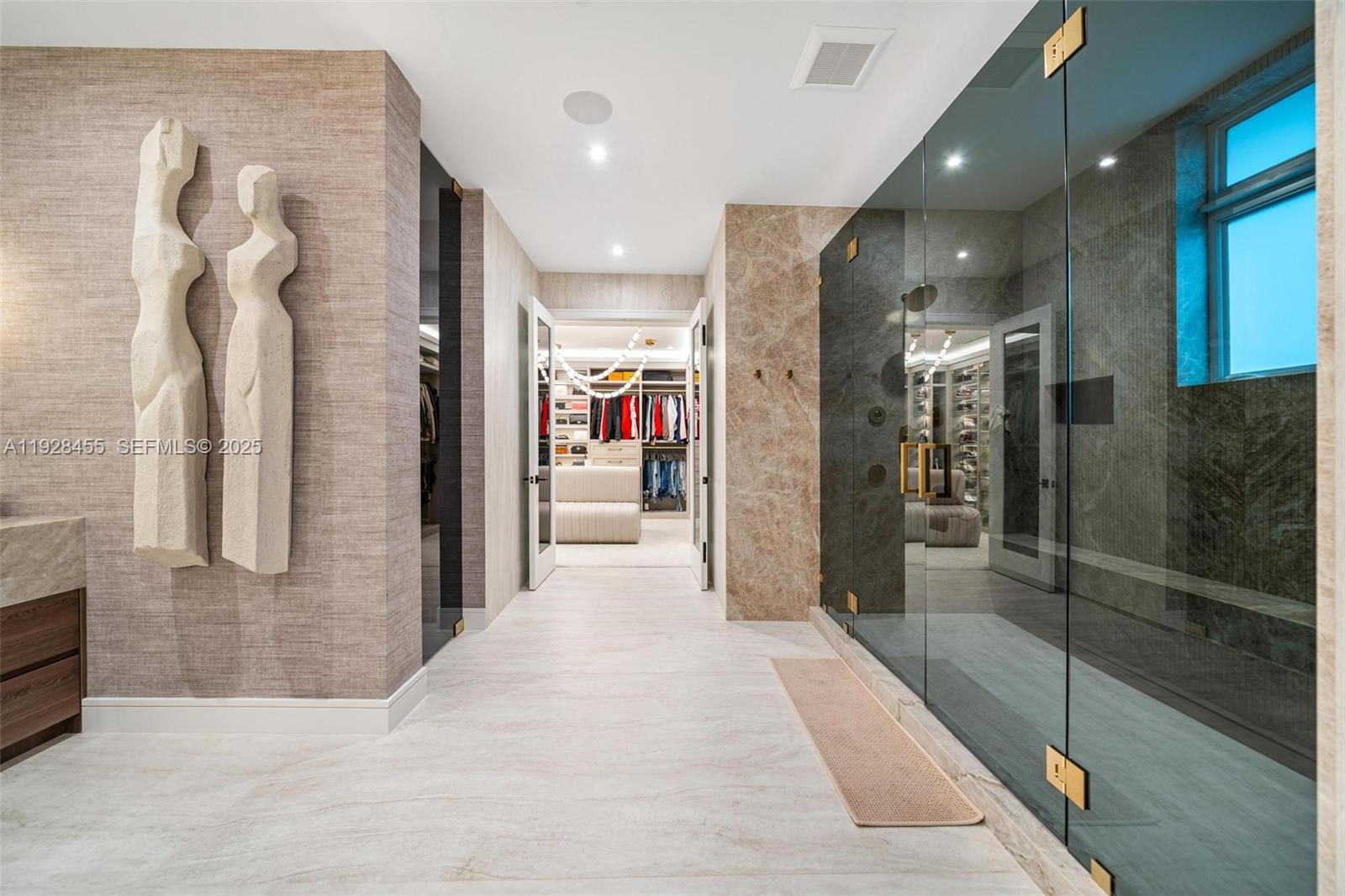 CHAPMAN FIELD HEIGHTS - Residential