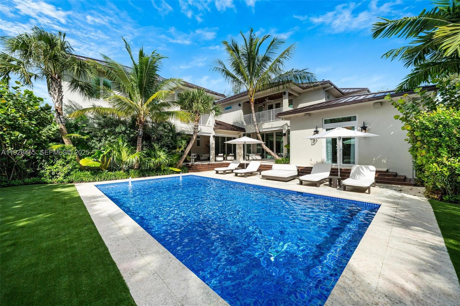 CHAPMAN FIELD HEIGHTS - Residential