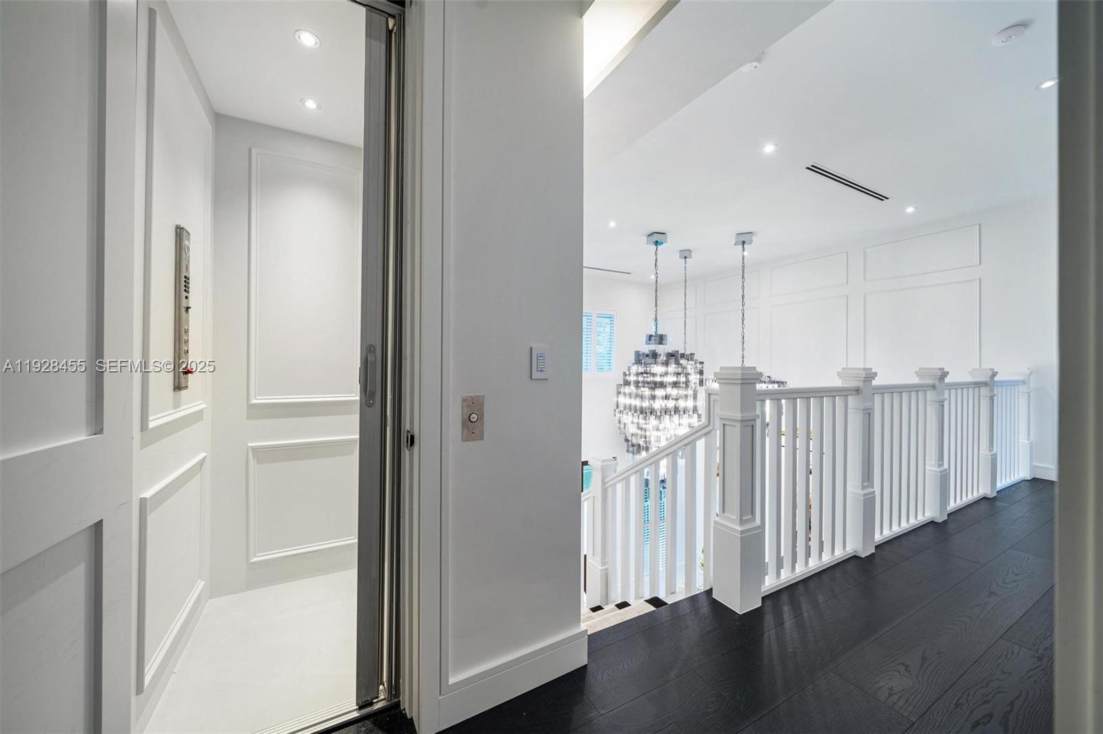 CHAPMAN FIELD HEIGHTS - Residential