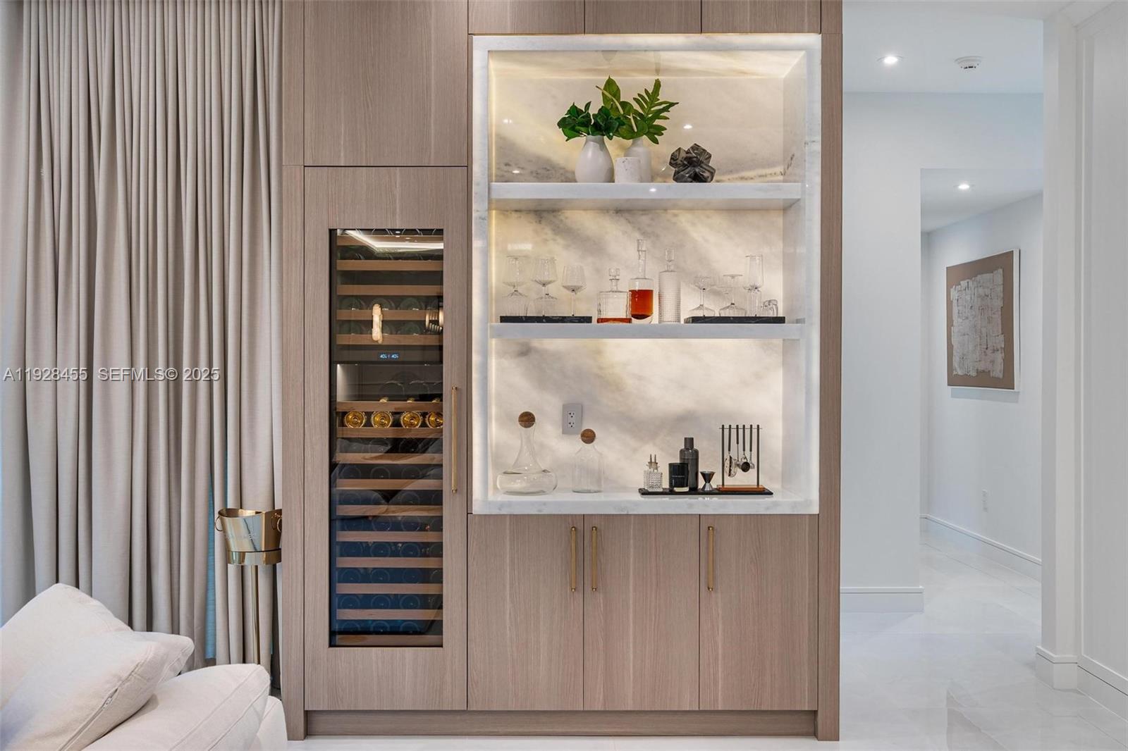 CHAPMAN FIELD HEIGHTS - Residential