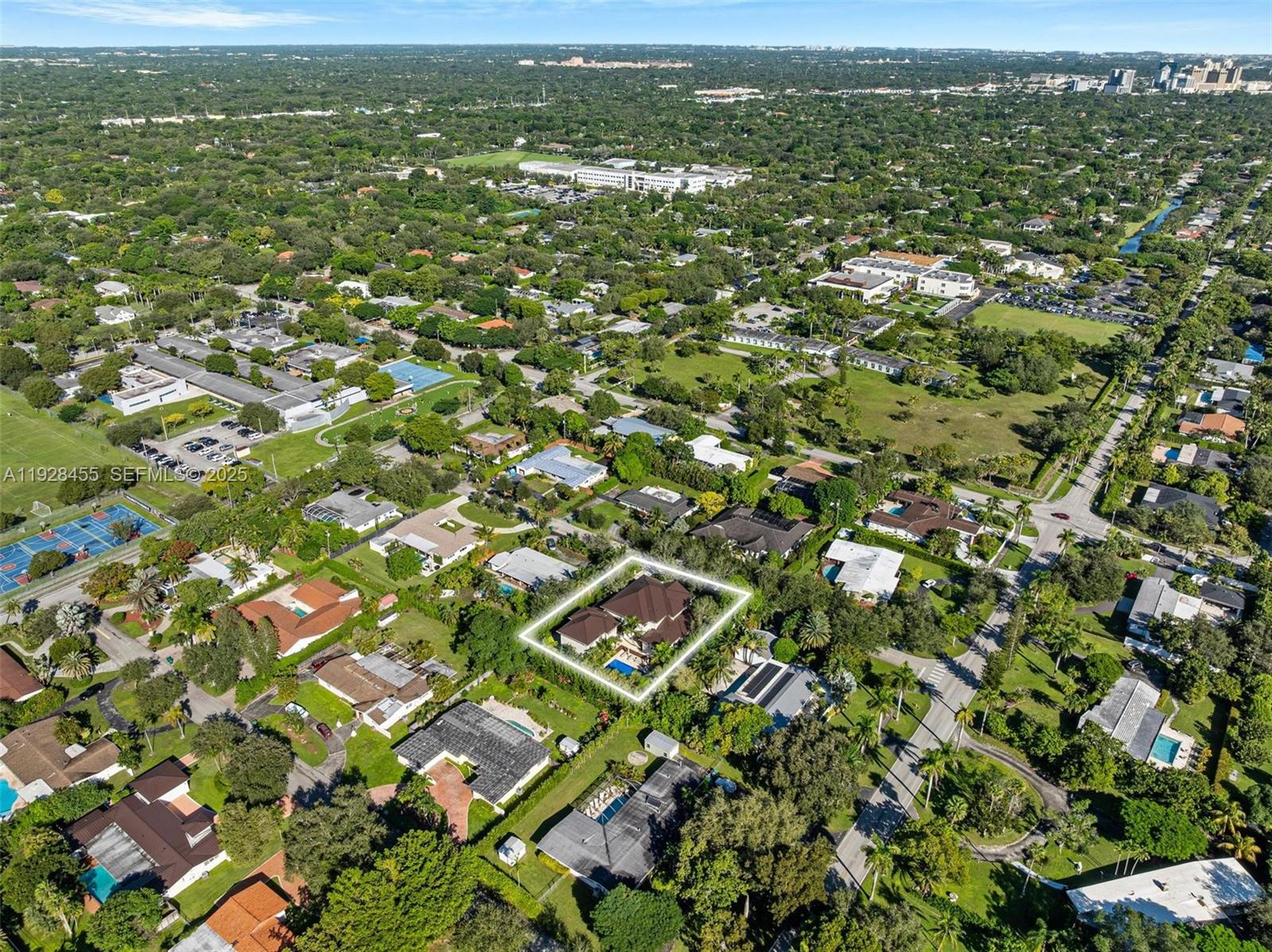 CHAPMAN FIELD HEIGHTS - Residential