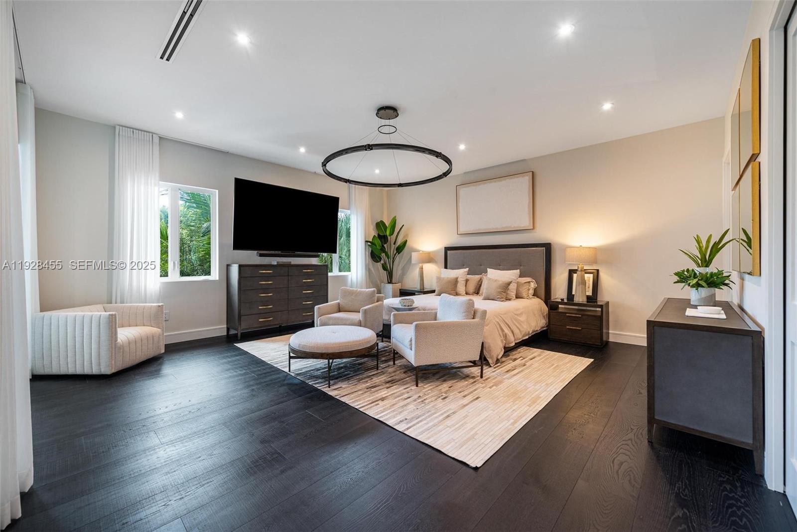 CHAPMAN FIELD HEIGHTS - Residential