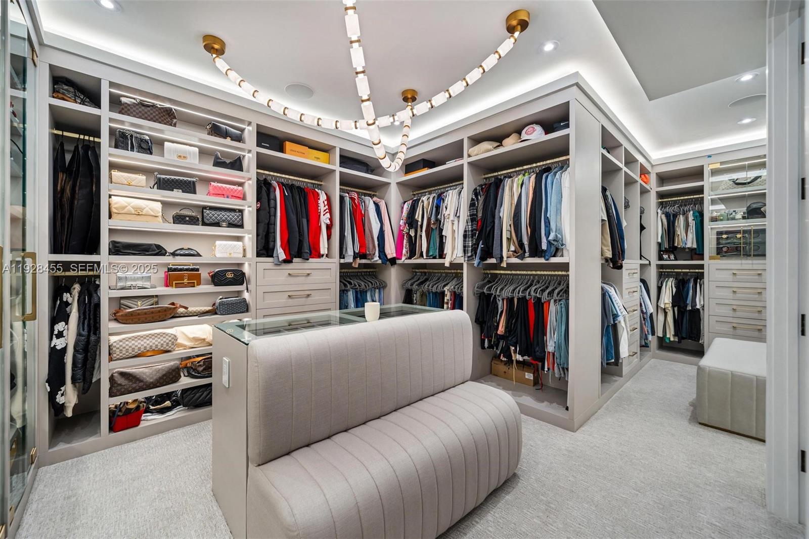 CHAPMAN FIELD HEIGHTS - Residential